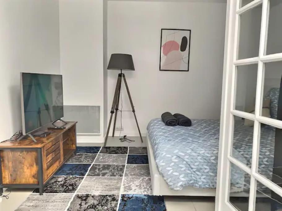 Chatenay 1 외부 사진